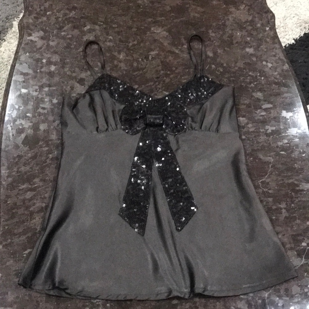 Sequence top